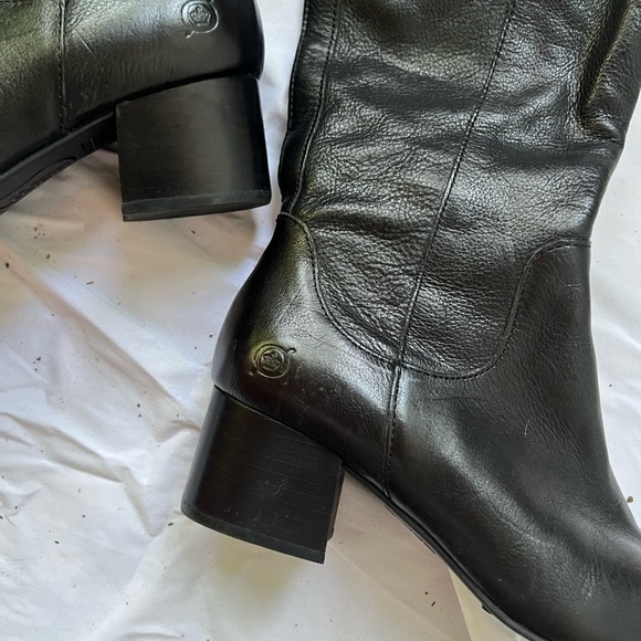 Born Black Leather Heeled Boots - Picture 2 of 7